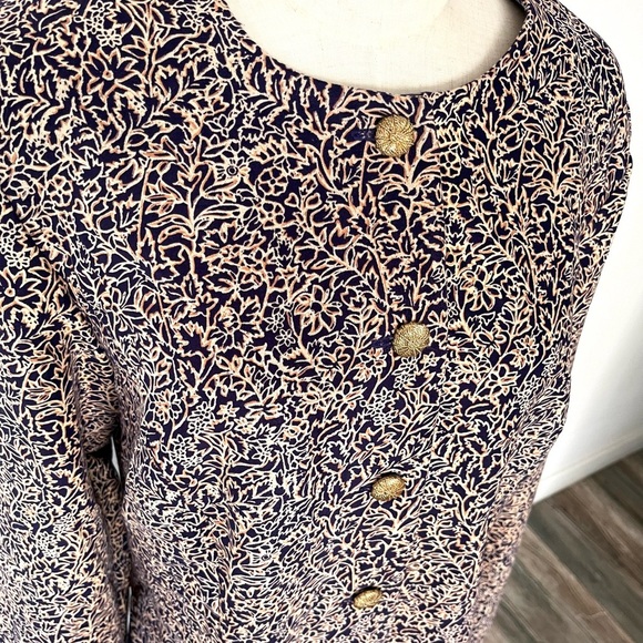 EUC Vintage Floral Button Down Shirt Blouse - Picture 6 of 7